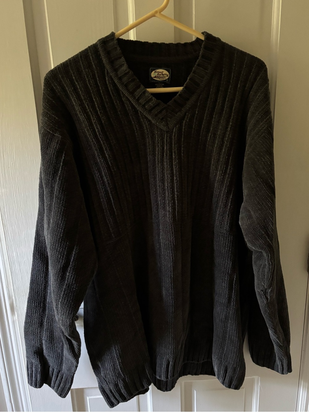 Tommy Bahama Men's V-Neck Ribbed Sweater - Charcoal